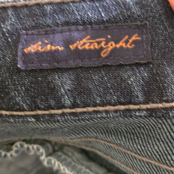 Seven 7 Y2K Fleur De Lis Low Rise Dark Wash Jeans Size 28 - Picture 5 of 6